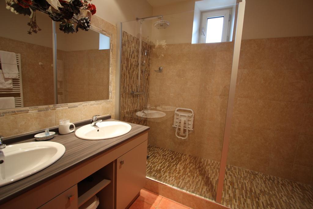 Chambre D'Hotes De L'Abricotier Saint-Macaire Номер фото